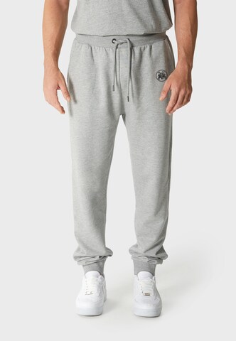 Oldskull Regular Jogginghose in Grau: Vorderseite