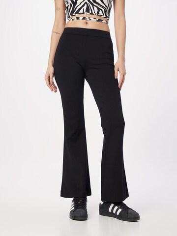 VERO MODA Flared Broek 'Kamma' in Zwart: voorkant