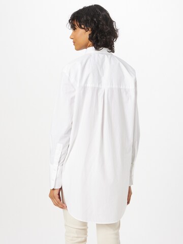 ESPRIT Блуза в бяло