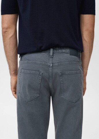 MANGO MAN Tapered Jeans 'Ben' in Grau