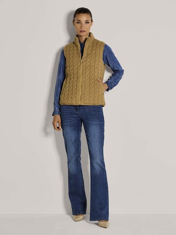 MADELEINE Gebreide bodywarmer in Geel