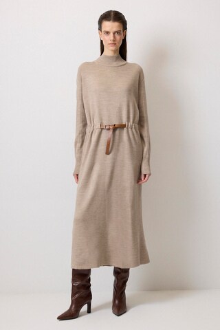 Touche Prive Kleid in Beige: Vorderseite