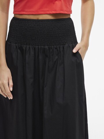 VILA Skirt in Black