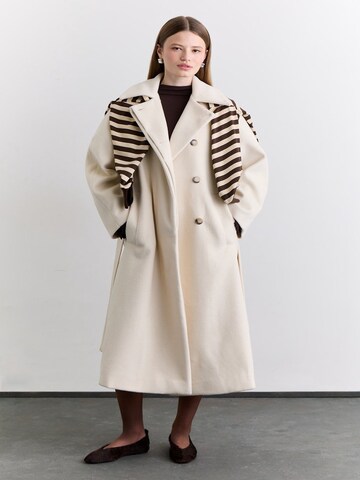MANUKA Winter jacket in Beige