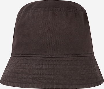 Chapeaux 'Grant' WEEKDAY en noir