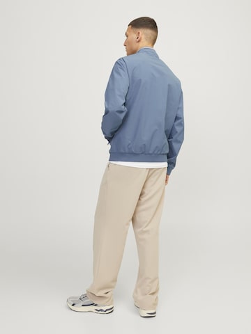 JACK & JONES Tussenjas in Blauw