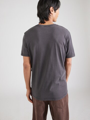 T-Shirt 'Classic Essential' Superdry en gris