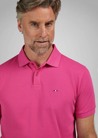 HECHTER PARIS Shirt in Red