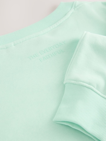 Next Sweatshirt 'Essentials' in Grün