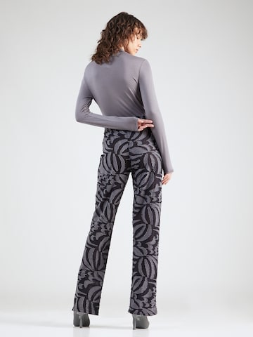 Regular Pantalon 'Terra' Résumé en noir