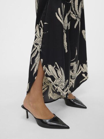 VERO MODA Regular Trousers 'KEILA' in Black