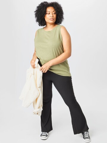 Esprit Curves Top in Groen