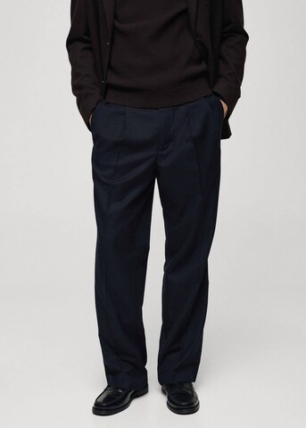 MANGO MAN Loosefit Bandplooibroek 'SERGI' in Blauw: voorkant