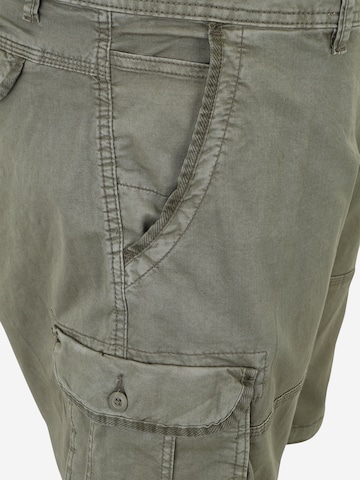 Jack & Jones Plus Regular Cargo Pants 'ZEUS' in Green