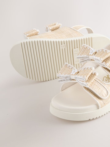 Baker by Ted Baker Сандали в бежово