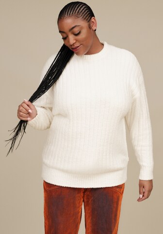 UGG Pullover in Beige: Vorderseite