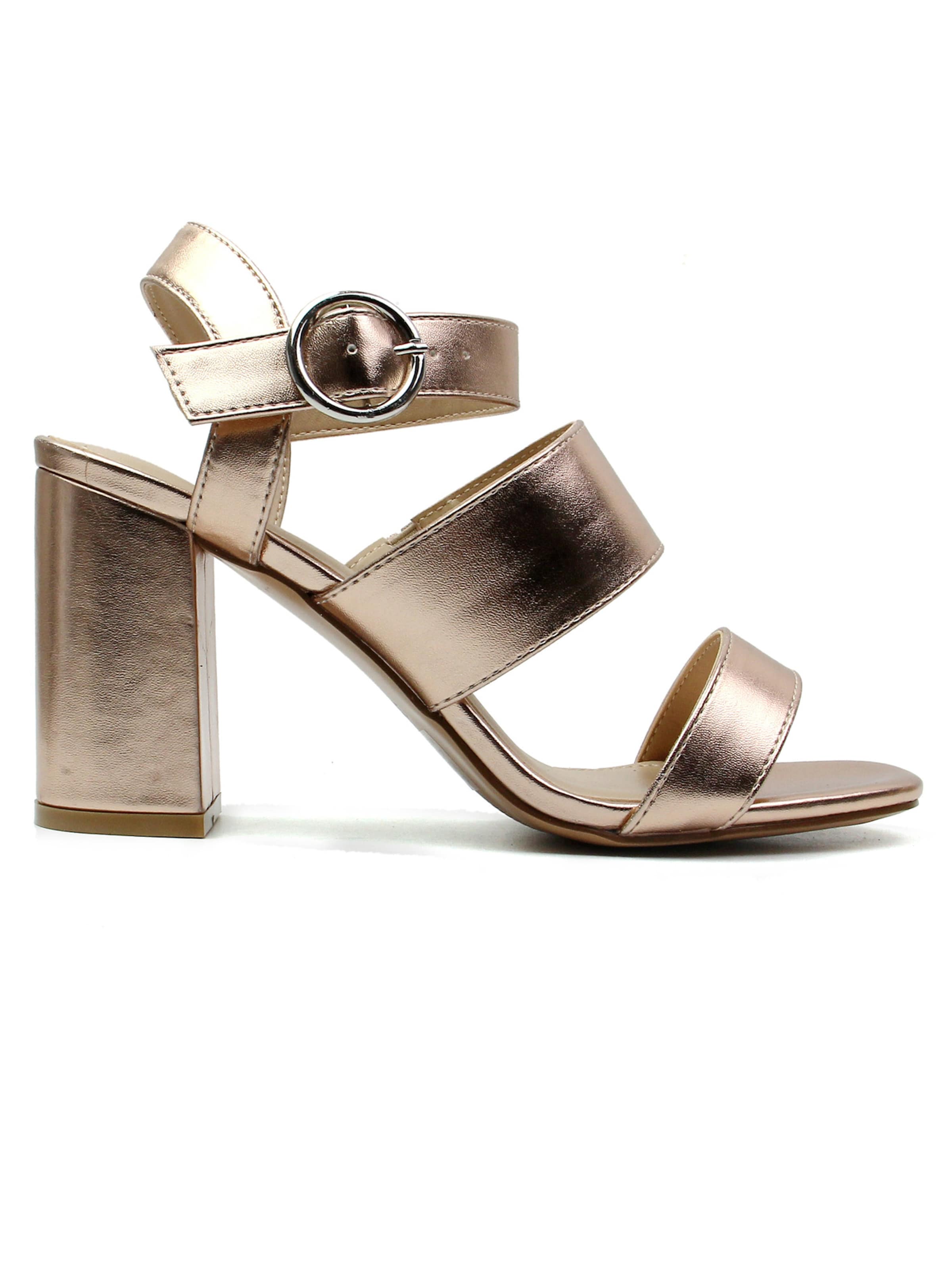 Celena Босоножки с ремешком 'Charlyn' в Золотой