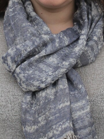 Sunsa Wrap 'Sunsa' in Grey