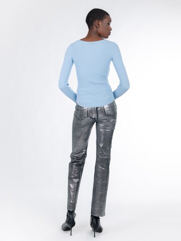 Influencer Pulóver - kék