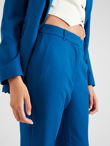 s.Oliver BLACK LABEL regular Παντελόνι με τσάκιση σε μπλε