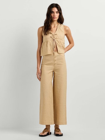 Pepe Jeans Regular Broek in Geel: voorkant