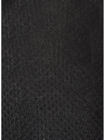 Pullover 'FLaya' di Zizzi in nero