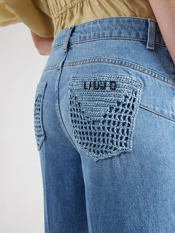 Liu Jo Flared Jeans in Blue