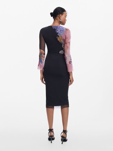Desigual Φόρεμα σε μαύρο