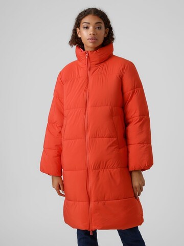 VERO MODA Winter Jacket in Orange: front