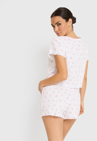LSCN by LASCANA Shorty in White
