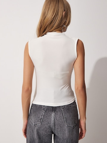 Happiness İstanbul Toppi värissä beige