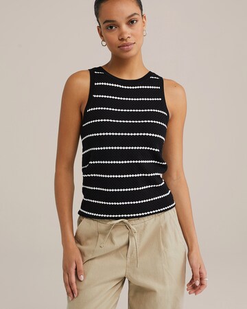 WE Fashion Top in Schwarz: Vorderseite