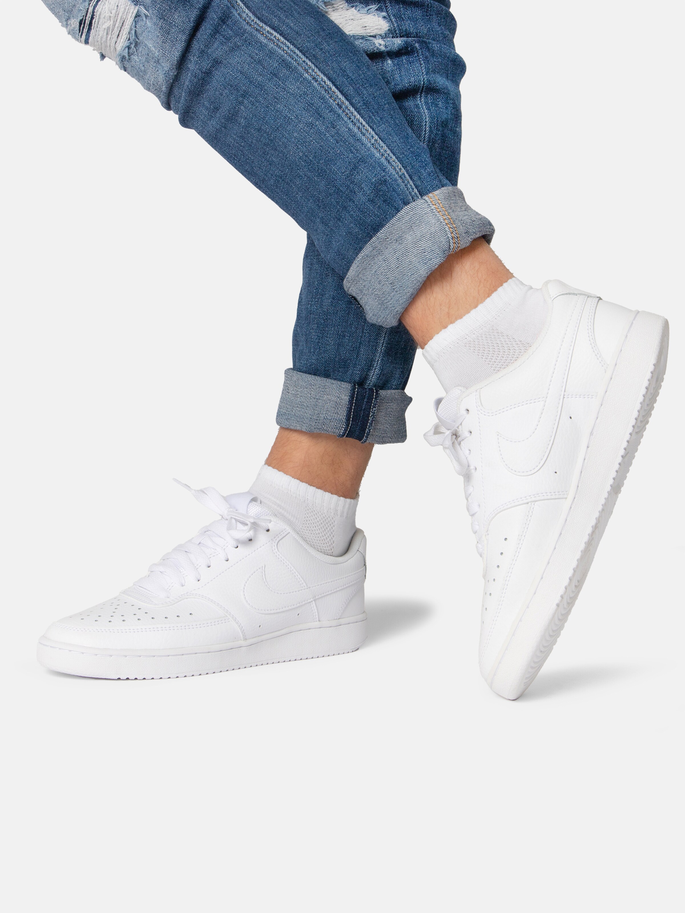 Occulto Sneaker Socken 'Johannes' in Schwarz: Vorderseite