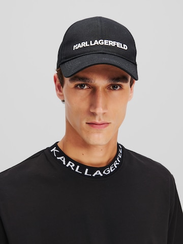 Casquette Karl Lagerfeld en noir : devant