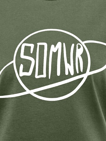 SOMWR Shirt 'THE PLANET#S HERE' in Groen