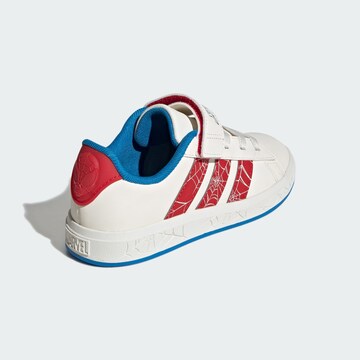 ADIDAS SPORTSWEARTenisice 'Marvel Spider-Man Grand Court' - bijela boja