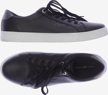 TOMMY HILFIGER Sneakers & Trainers in 41 in Black: front