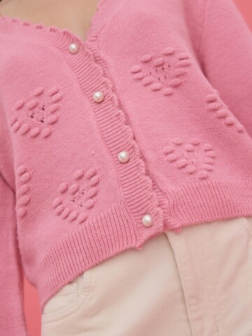 Vero Moda Collab Strickjacke 'Kae' in Pink