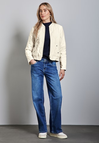 STREET ONE Blouson mit Steppmuster in Beige