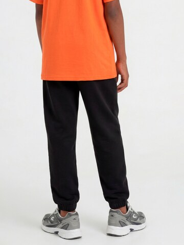 O'NEILL Regular Trousers in Black
