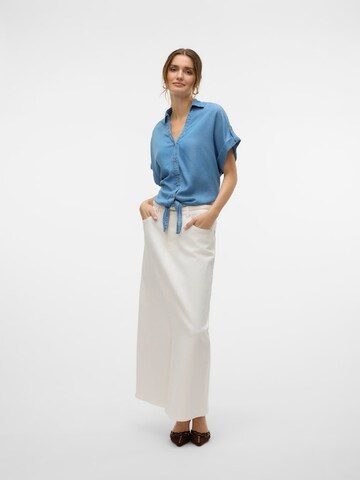 VERO MODA Blus 'FLEUR' i blå