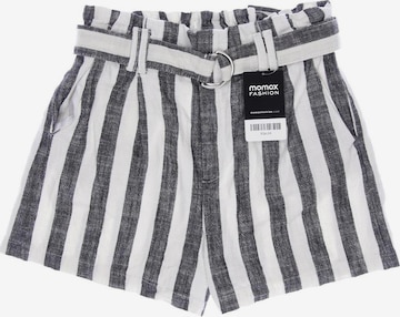Bershka Shorts in M in Grey: front