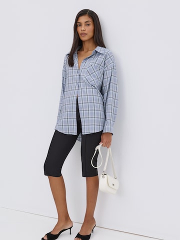 Estro Bluse '2711' i blå