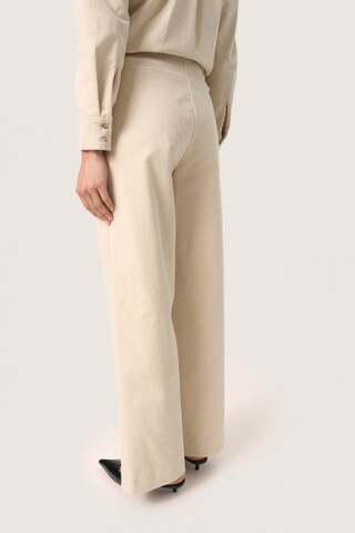 Wide leg Pantaloni 'Helle' di SOAKED IN LUXURY in beige