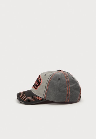 Von Dutch Cap in Grey: front