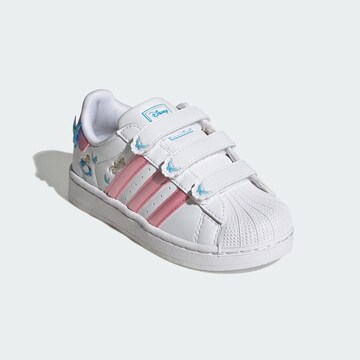 Baskets 'Disney Superstar II' ADIDAS ORIGINALS en blanc