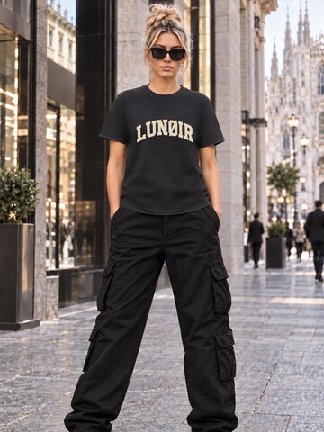 LUNØIR Studio Shirt 'Only Loyalty Rule' in Zwart
