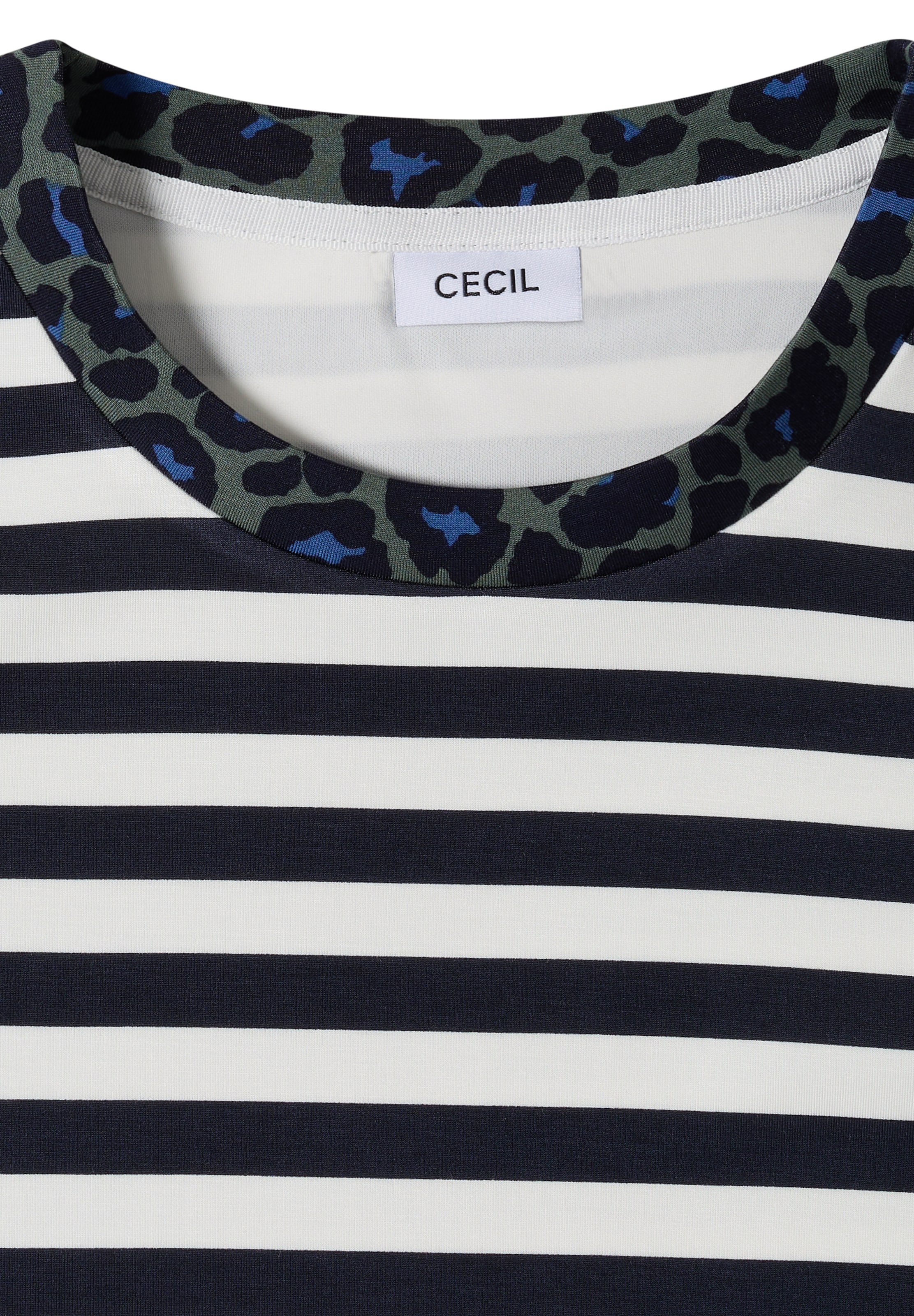 Tricou de la CECIL pe albastru