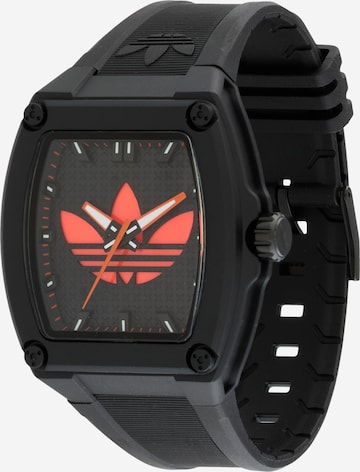 ADIDAS ORIGINALS Analoginen kello 'CITY TECH FIVE' värissä musta: etupuoli