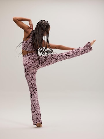 Hey Honey Flared Leggings 'Flared' in Roze